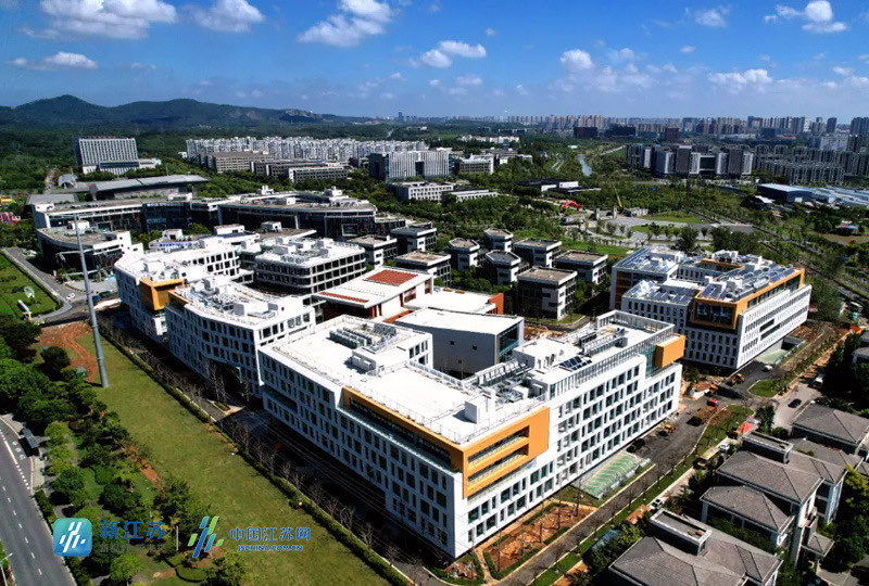 江北新区"AI+新材料"OPC社区